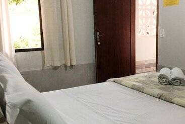 Pousada Favo De Mel   Hostel