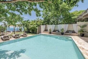 Hotel Casa Coco By Coco B Isla