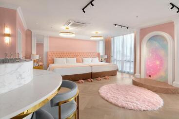 Hôtel The Granite Luxury