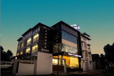 בית מלון כפרי Ashoka