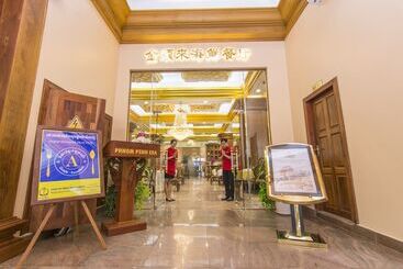 בית מלון כפרי Phnom Penh Era