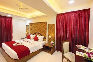 Hotel Joyees Residency