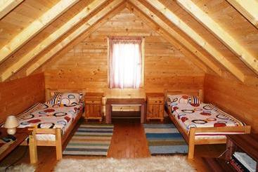 تختخواب و صبحانه Kraljska Koliba   Kralje S Cottage