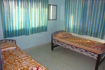 Bed and Breakfast Sabera Residency