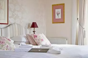 Aamiaismajoitus (B&B) Sheriff Lodge