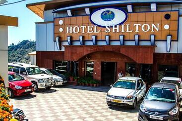 ホテル Shilton By Royal Collection