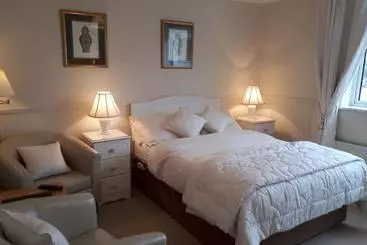 Aamiaismajoitus (B&B) Carrabaun House