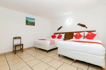 בית מלון כפרי Continental