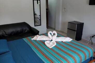 Hotel Maya Bella Downtown