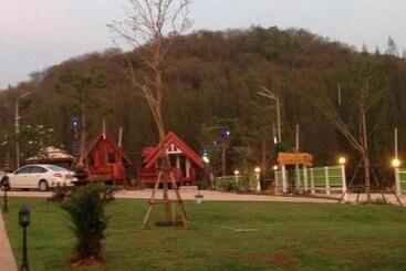 渡假胜地  บ้านเรือนไท มวกเหล็ก Ban Ruenthai Muaklek