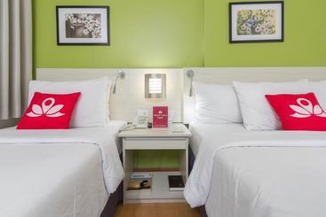 בית מלון כפרי Zen Rooms Hamersons Cebu