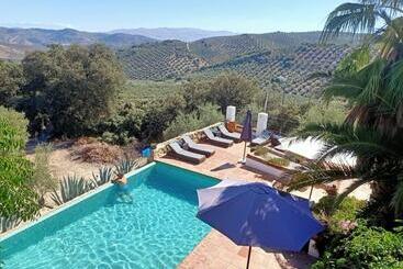 تختخواب و صبحانه Cortijo La Haza