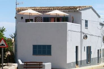 تختخواب و صبحانه Ses Terrasses