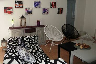 تختخواب و صبحانه Ses Terrasses