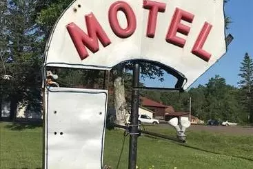 Royal Motel