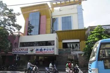 هتل Devis Grand