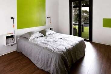 צימר Arty Provence, Piscine Chauffée