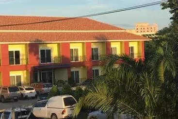 مُتل Greenfield Residence