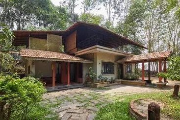 Edakkal Hermitage Resorts
