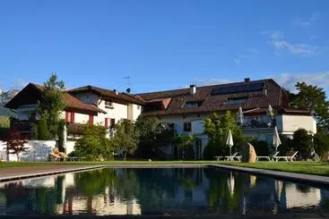 تختخواب و صبحانه Ebnerhof