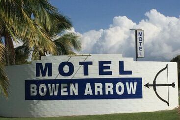 Birch Motel Bowen