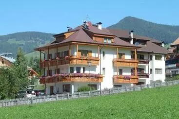 Hotel Residence Garni Stella