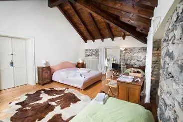 Villa Pinetina B&b