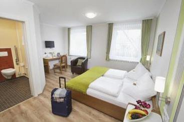 Отель Lindenhof