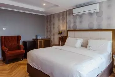 ホテル Tanga Beach Resort & Spa