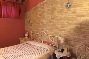 Aamiaismajoitus (B&B) Dedicato A Te