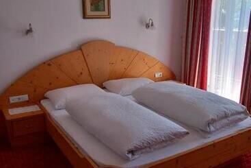 فندق Gasthof Innerwalten