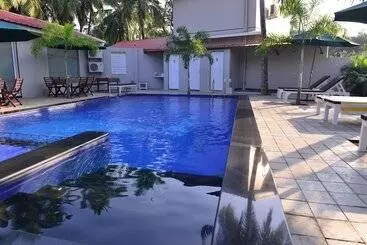 Resort Majestic Beach Comforts