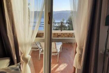 Nocleg ze śniadaniem Le Terre Del Drago Apartment