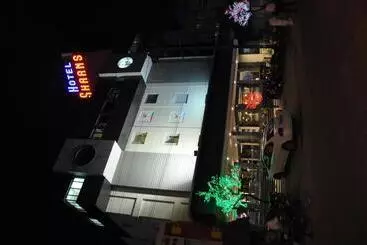 ホテル Shaans