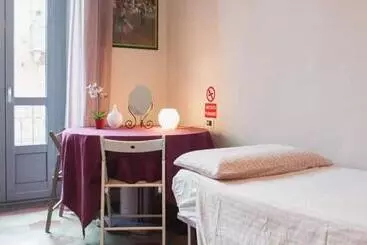 تختخواب و صبحانه Casa Dani&swing Bed&books