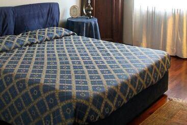 ベッドアンドブレックファースト Villarondanella