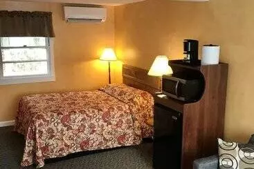 Mt Liberty Cabins And Motel