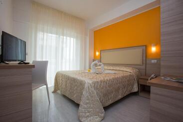 בית מלון כפרי Altis