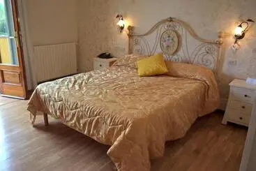 Hotel Cecco Di Nara