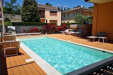 Nocleg ze śniadaniem Alessio Camere