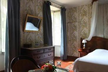 تختخواب و صبحانه Chateau De Saint Martin