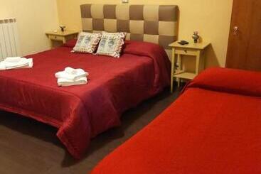 Bed & Breakfast Hostel H24