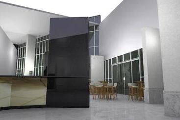 هتل Holiday Inn   Goiania, An Ihg