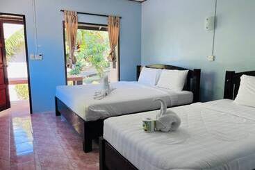 Hotell Phupha Bungalow Haad Rin