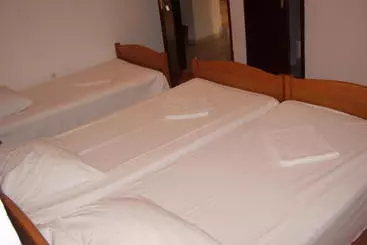 Pensão Rooms Roso