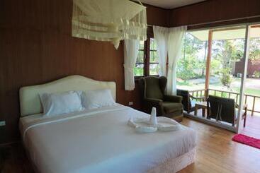 Bed and Breakfast Bangbaobeach Resort