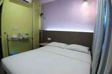 ホテル Nur Temerloh