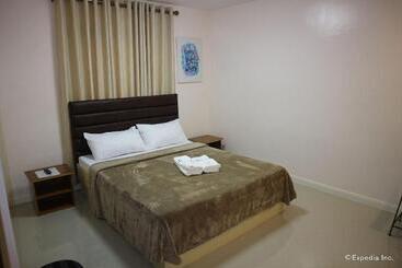 La Trinidad Pension House