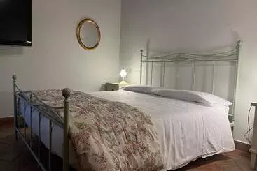 Mökkimajoitus Valle Del Metauro Country House