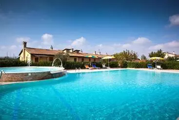 コテージ Valle Del Metauro Country House